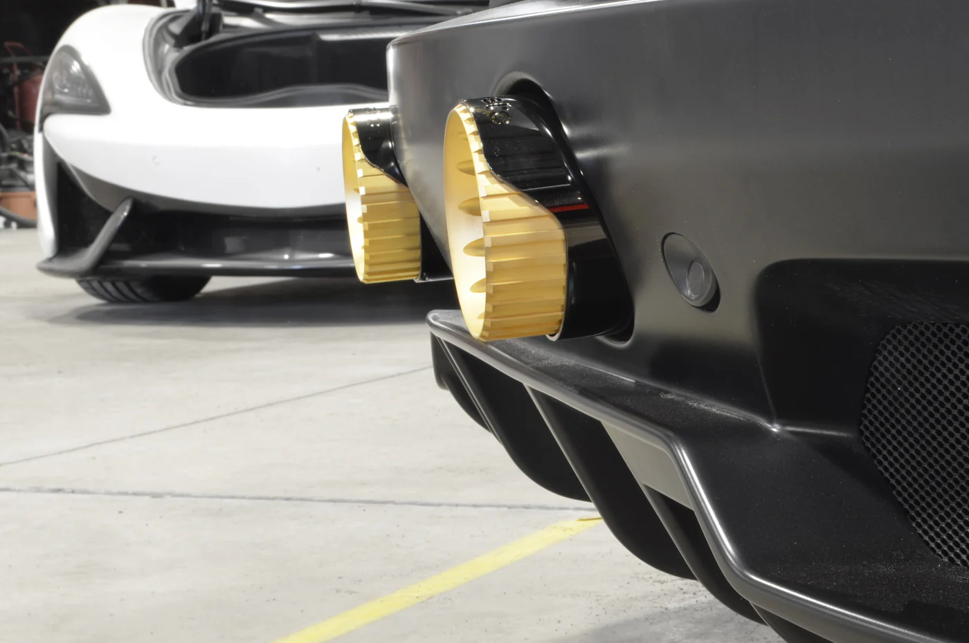 Capristo Exhaust with Black End Pipes for Maserati MC20 - Image 12