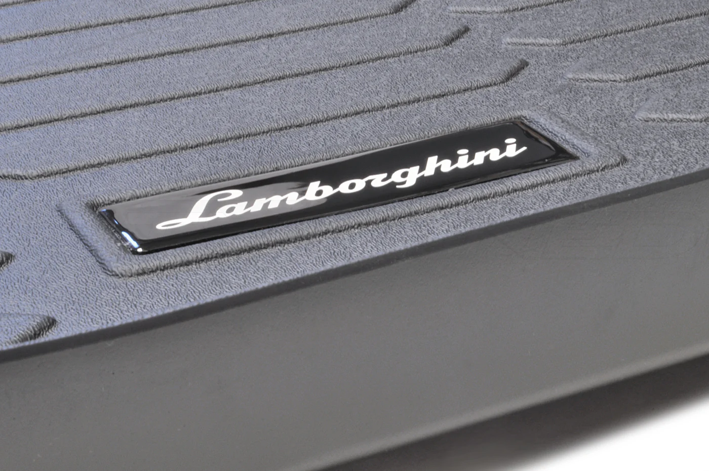 Lamborghini OEM Rear Cargo Liner for Urus (4ML061180A) - Image 3