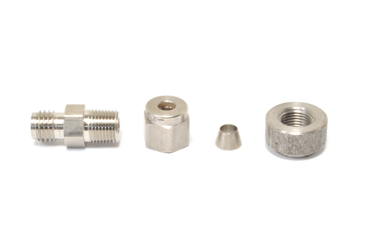 Auto Meter EGT Compression Fitting with Weld Bung (5255)