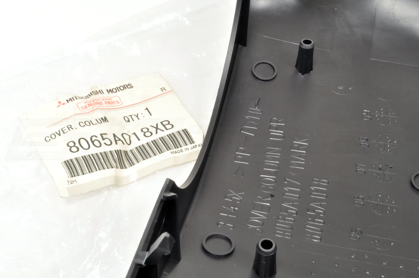 Mitsubishi OEM Steering Column Cover for Evo X (8065A018XB) - Image 4