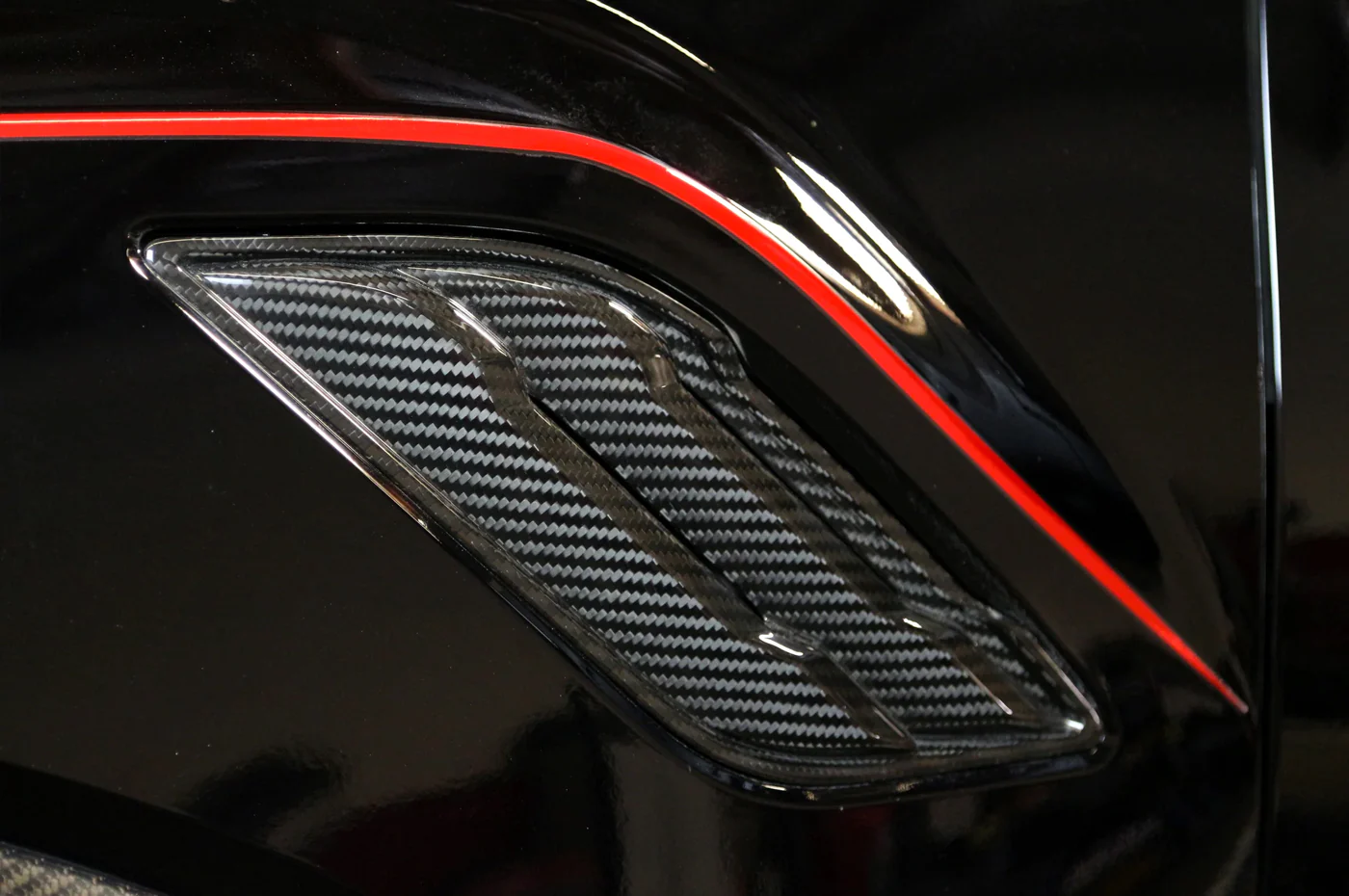 APR Carbon Fiber Fender Vents for 2017-2020 Ford Raptor (CF-207002) - Image 4