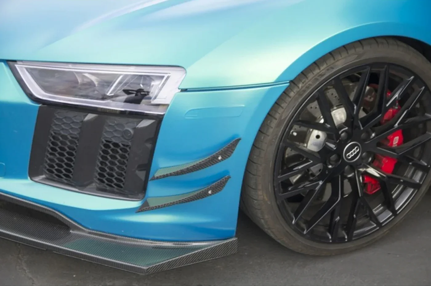 APR Carbon Fiber Front Bumper Canards for 2016-2020 Audi R8 (AB-508682) - Image 5