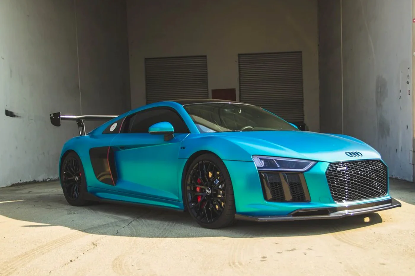 APR Carbon Fiber Side Skirt Extensions for 2016-2020 Audi R8 (FS-508686) - Image 5