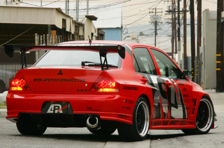APR GTC-300 Adjustable Carbon Wing for Evo 7/8/9 - Image 4