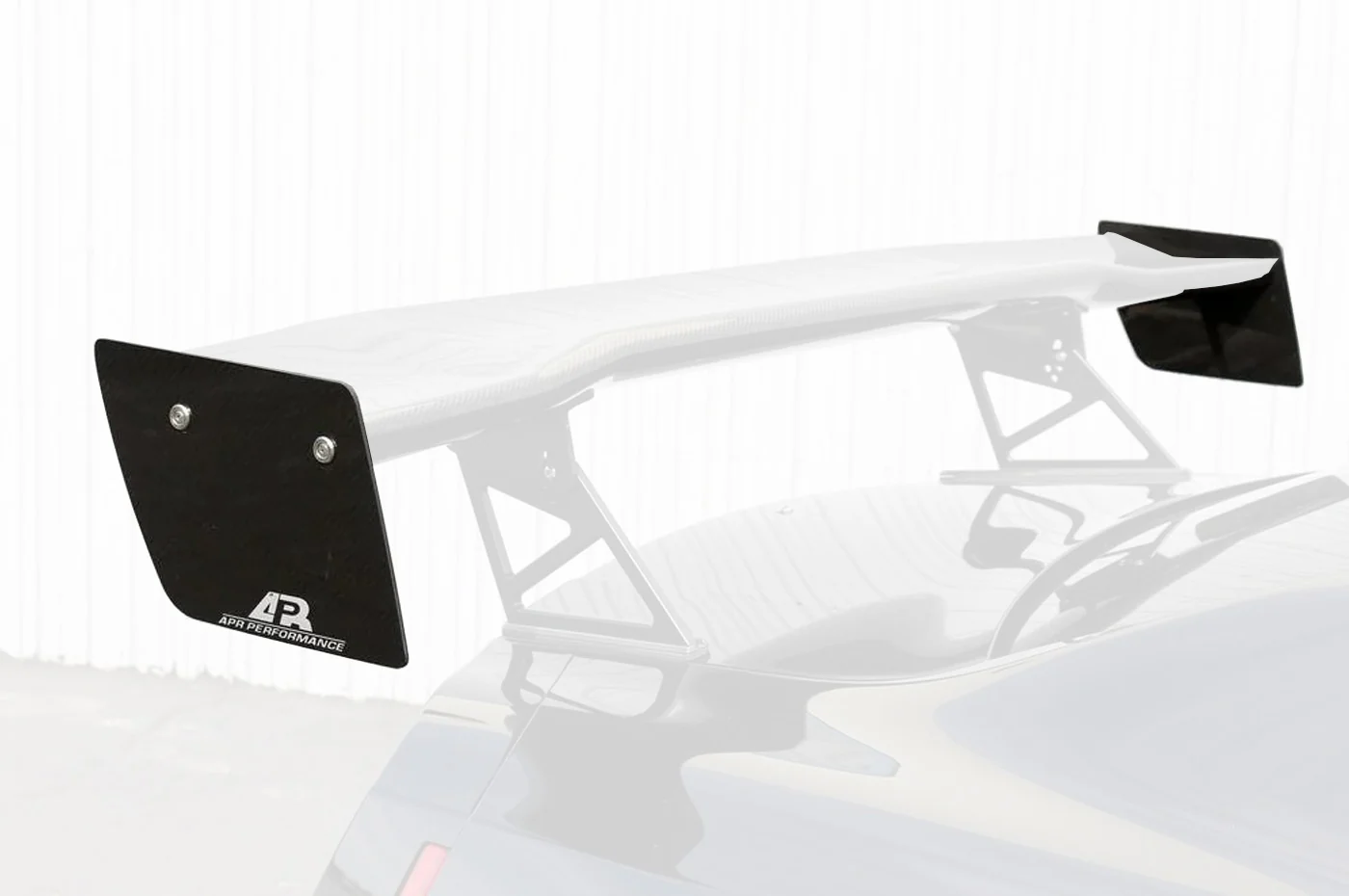 APR GTC-500 Nissan R35 GTR Wing Side Plates (AA-100042) - Image 2