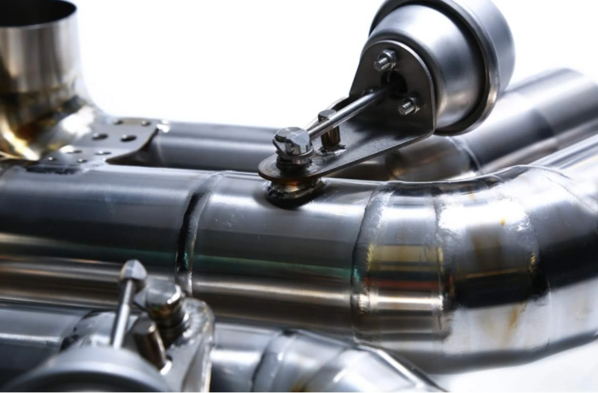 Armytrix Titanium Series Exhaust- Audi R8 V10 09-12 - Image 3