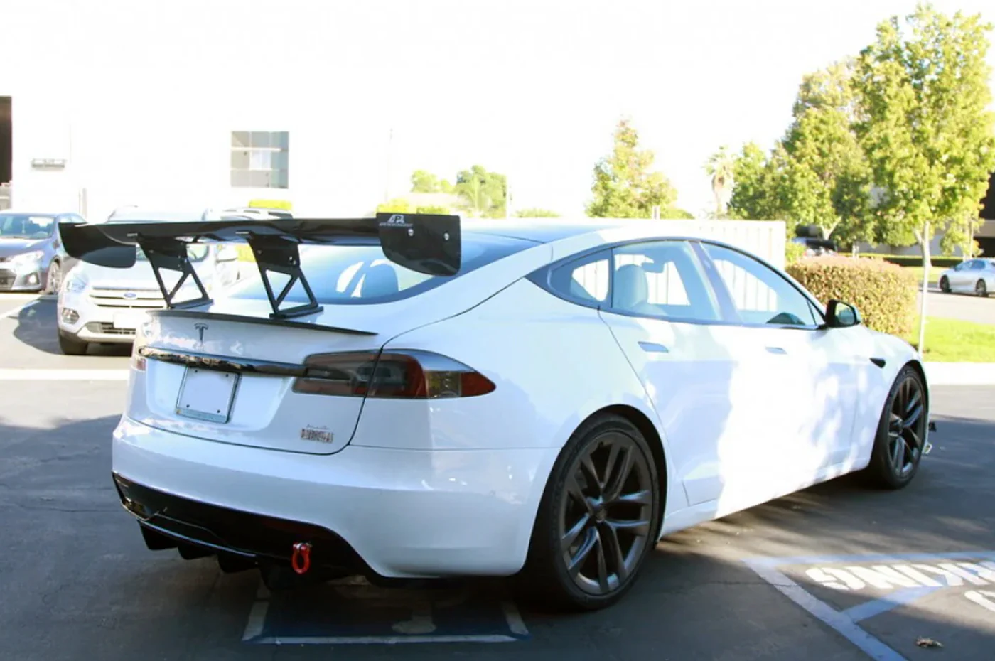 APR Carbon GTC500 71" Adjustable Wing for Tesla Model S Plaid (AS-107121) - Image 3