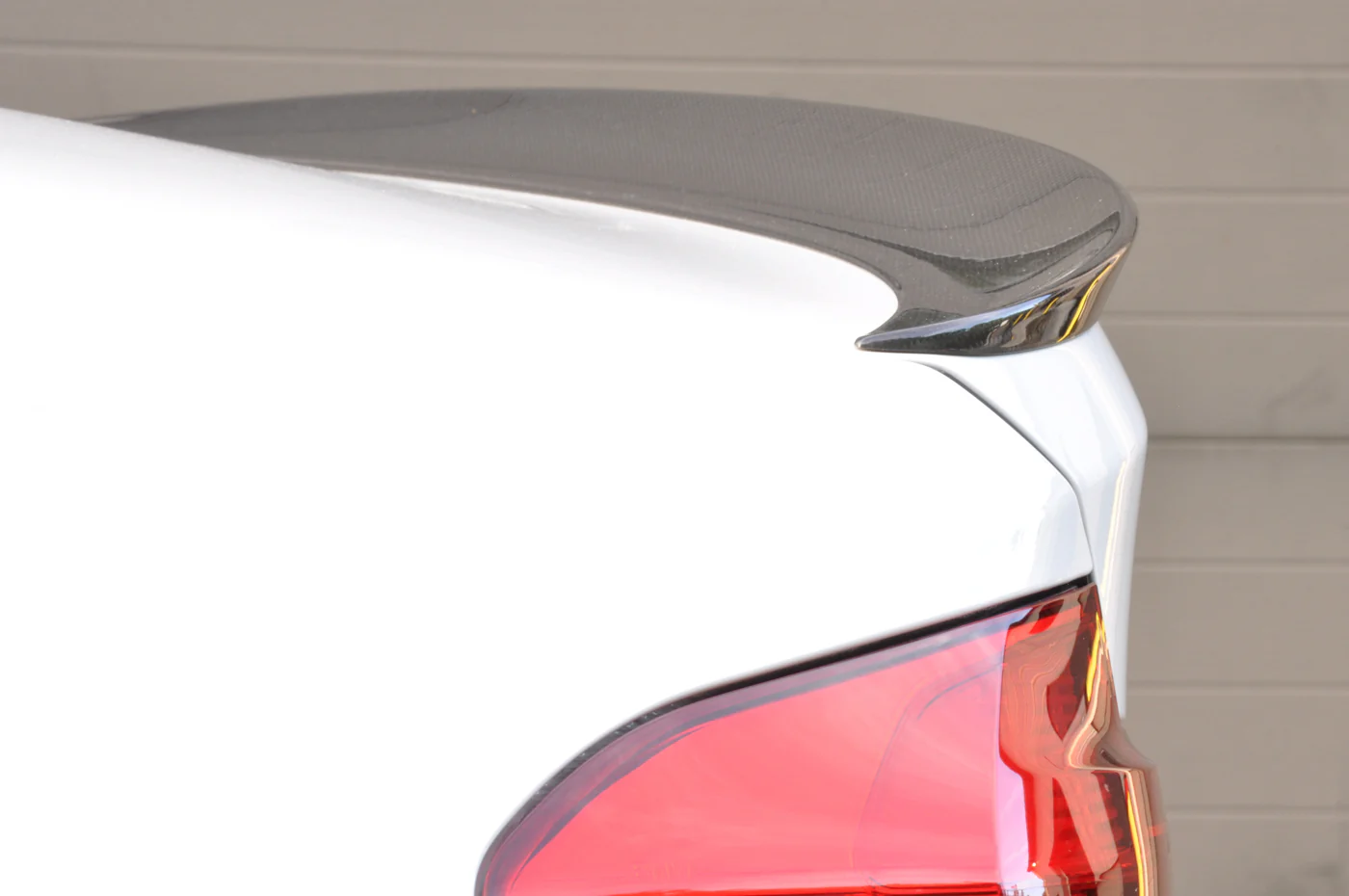 BMW Carbon Fiber Rear Spoiler for F80 M3 (51712240832) - Image 6