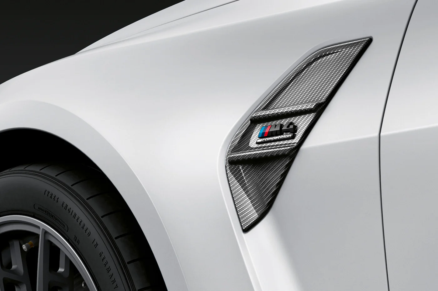 BMW M Performance Carbon Fiber Fender Badges for G82/G83 M4 - Image 4