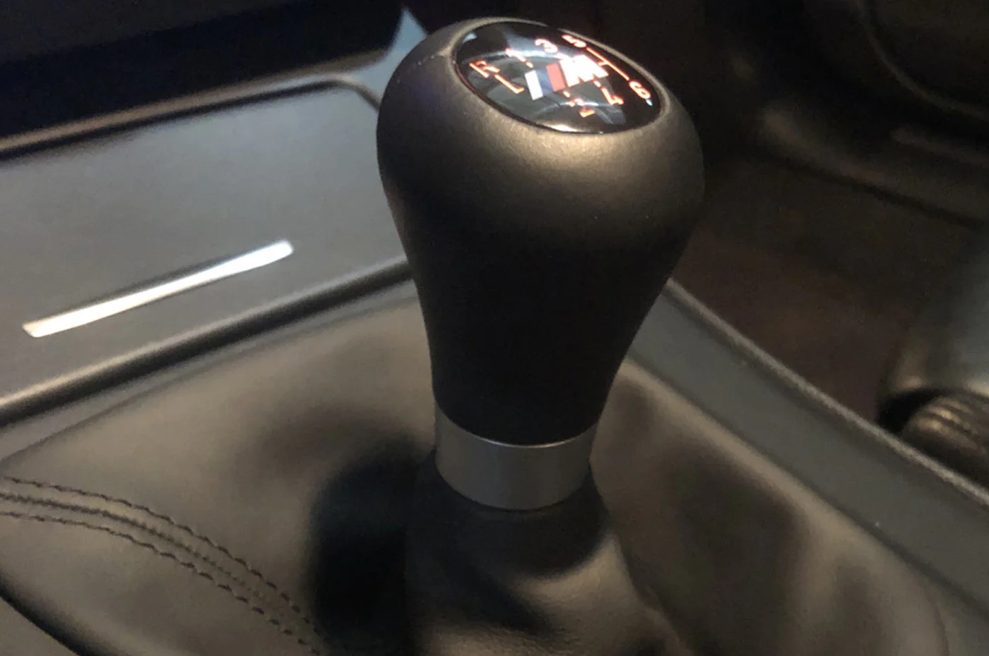 BMW OEM Illuminated 6 Speed Manual Shift Knob for F8X M2/M3/M4 (25112284705) - Image 2