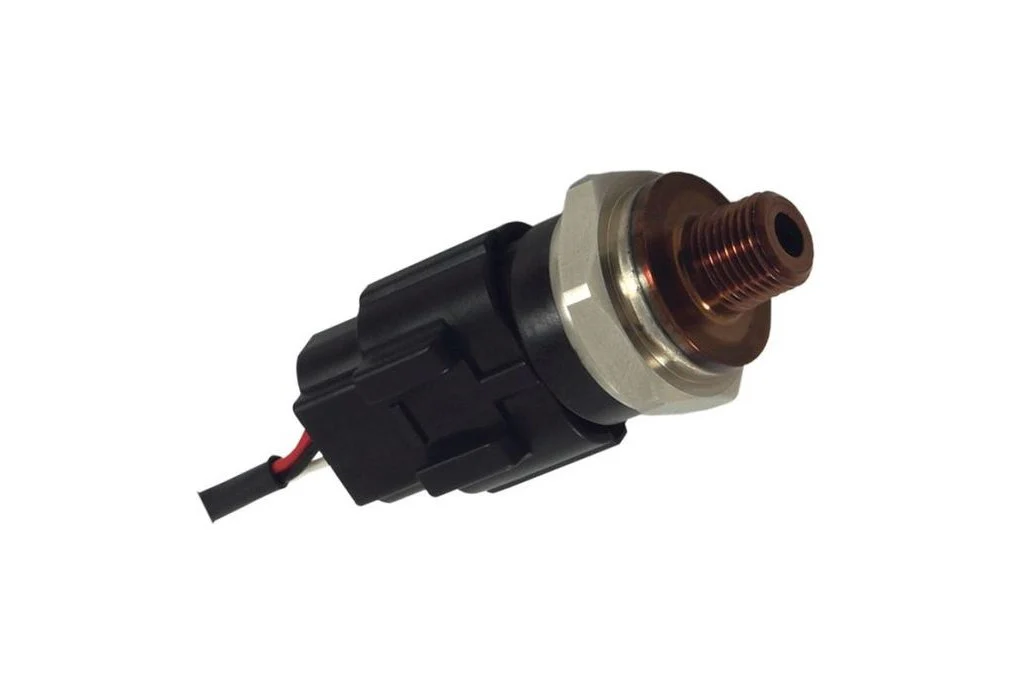 Innovate Motorsports Industrial Grade Pressure Sensor & Harness, 0-145 PSI (10 BAR) (3929)