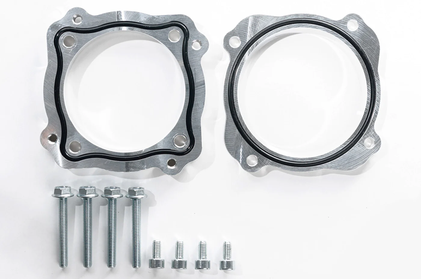 Magnus Nissan R35 GTR 82mm Bosch to OEM Throttle Body Adaptor (MMCINT2011)