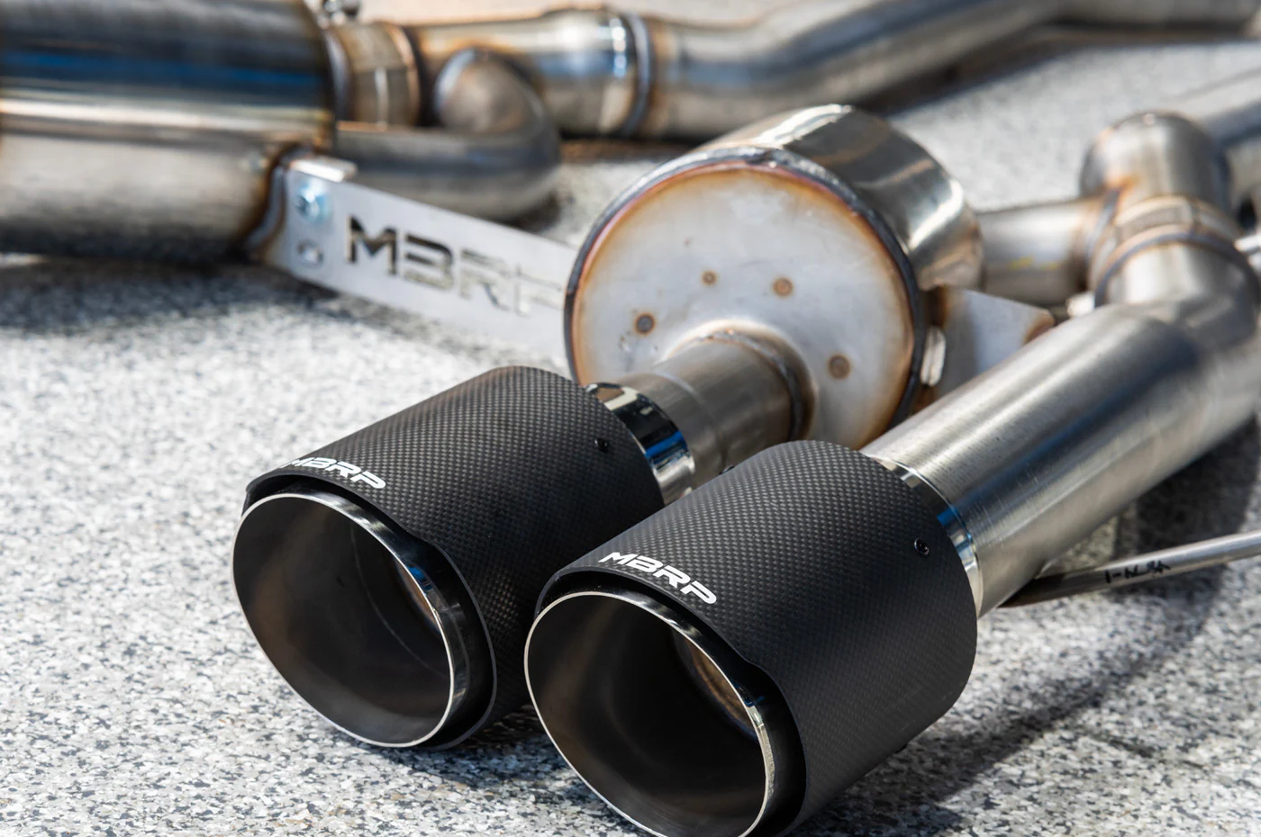 MBRP Axle-Back Dual Rear Exit Exhaust for G8X BMW M3/M4 (S45033CF) - Image 4