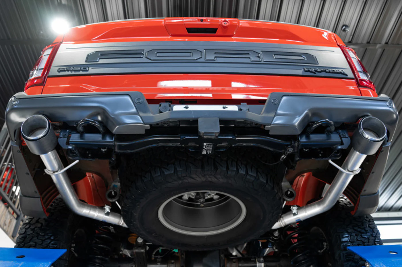 MBRP Axle-Back Dual Split Rear Exhaust for 2021+ Ford F150 Raptor (S52663CF) - Image 2