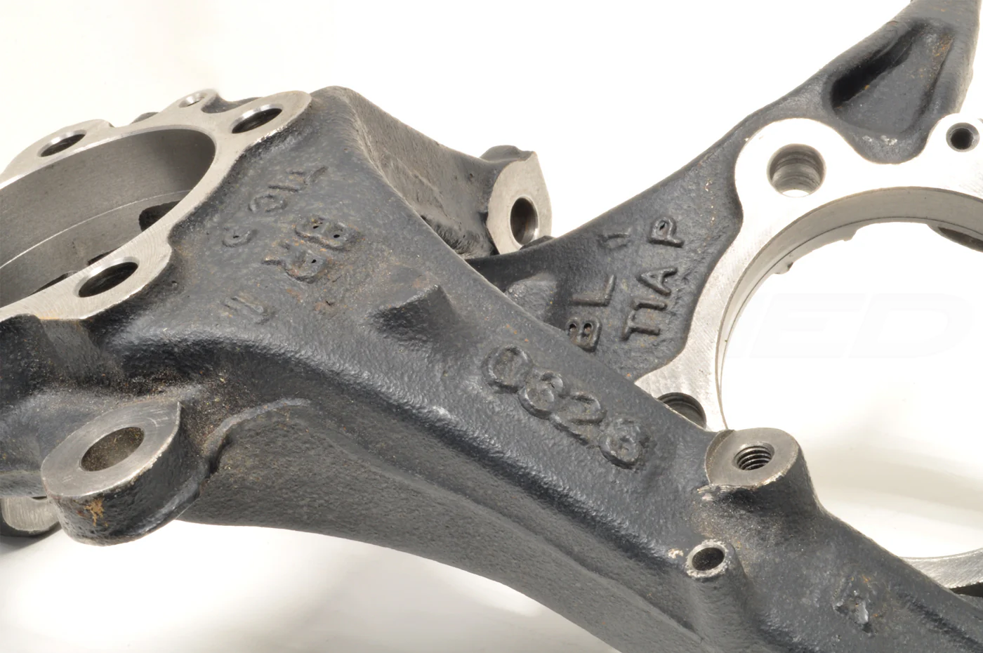 Mitsubishi OEM Front Knuckle for 2G DSM - Image 5