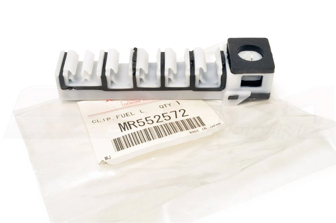 Mitsubishi OEM Fuel Line Clip (D) for Evo 7/8/9 (MR552572) *Discontinued* - Image 5