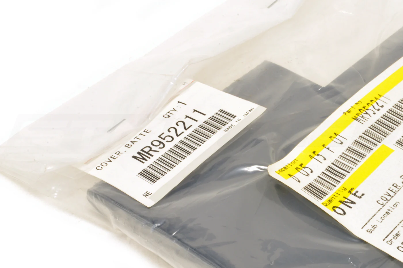 Mitsubishi OEM Battery Cover for Evo 8/9 (MR952211) - Image 4