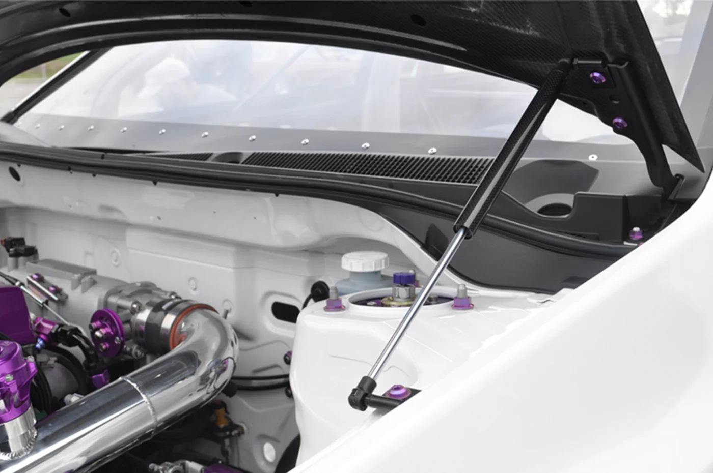 Prosport Carbon Fiber Hood Dampers for Evo 7/8/9 (HD-MITS-EVO-789) - Image 6