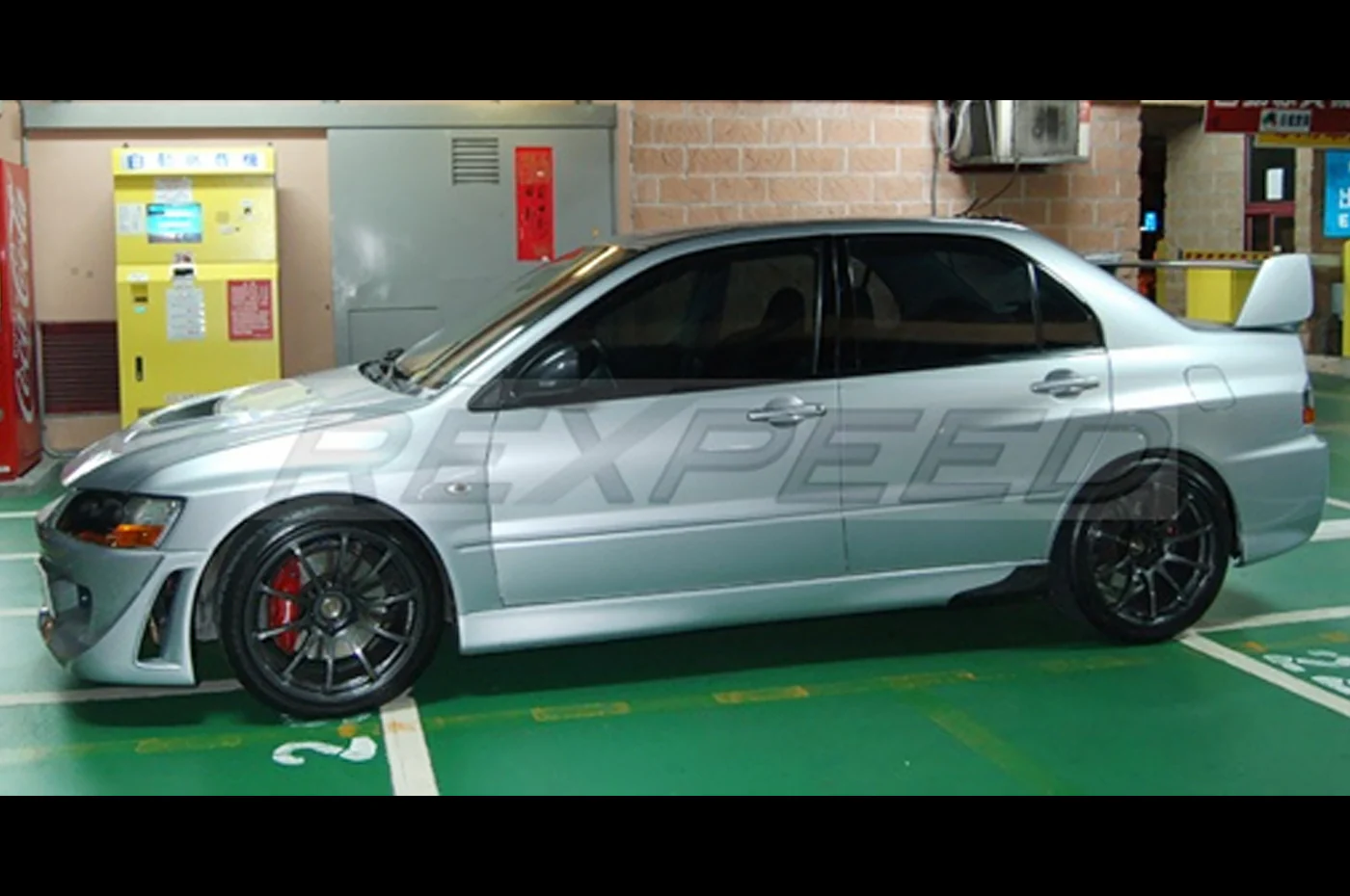 Rexpeed Carbon Fiber Rear Side Spats for Evo 8/9 (R01) - Image 2