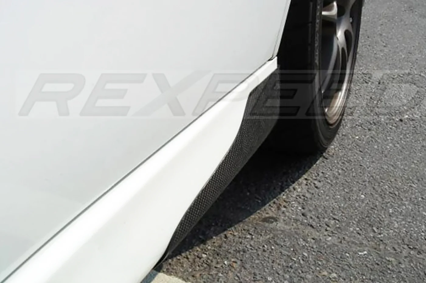 Rexpeed Carbon Fiber Rear Side Spats for Evo 8/9 (R01) - Image 3