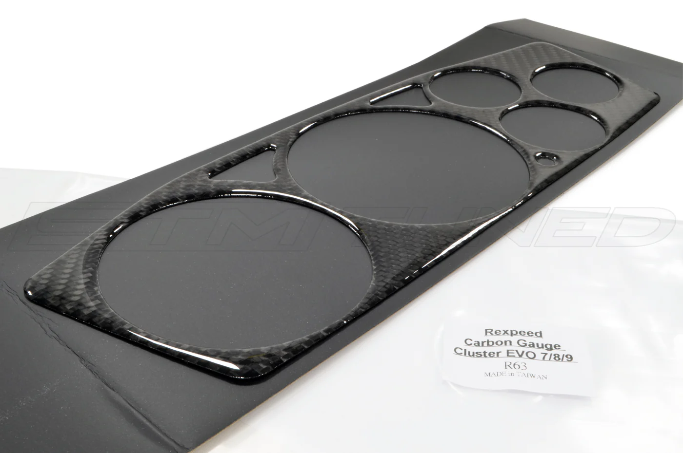 Rexpeed Carbon Fiber Gauge Cluster (Gloss) for Evo 7/8/9 (R63) - Image 2