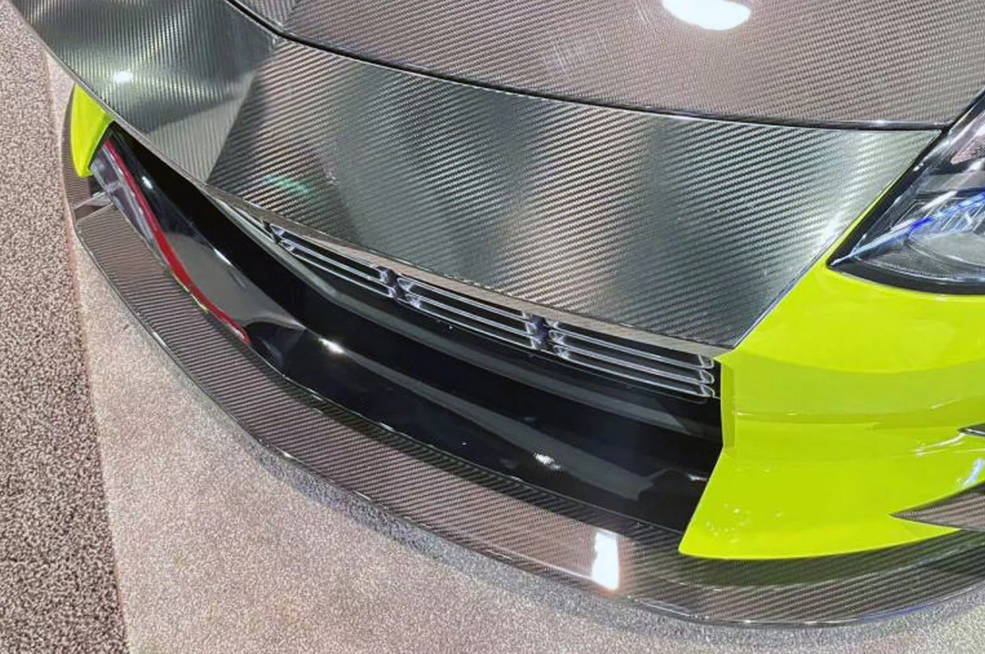 Rexpeed Dry Carbon Front Splitter for 2023+ Nissan 400Z (Z16) - Image 3