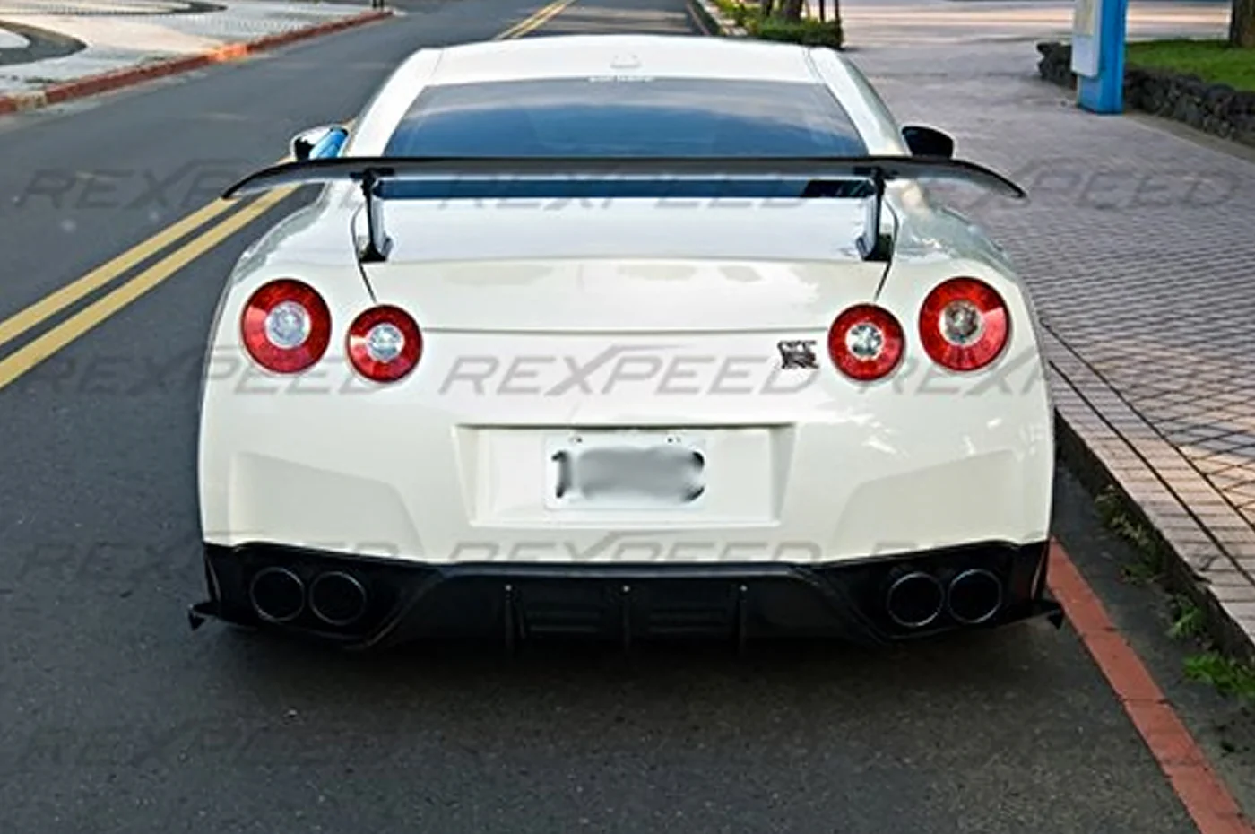 Rexpeed Rear Bumper Extensions for R35 GTR (N30) - Image 7