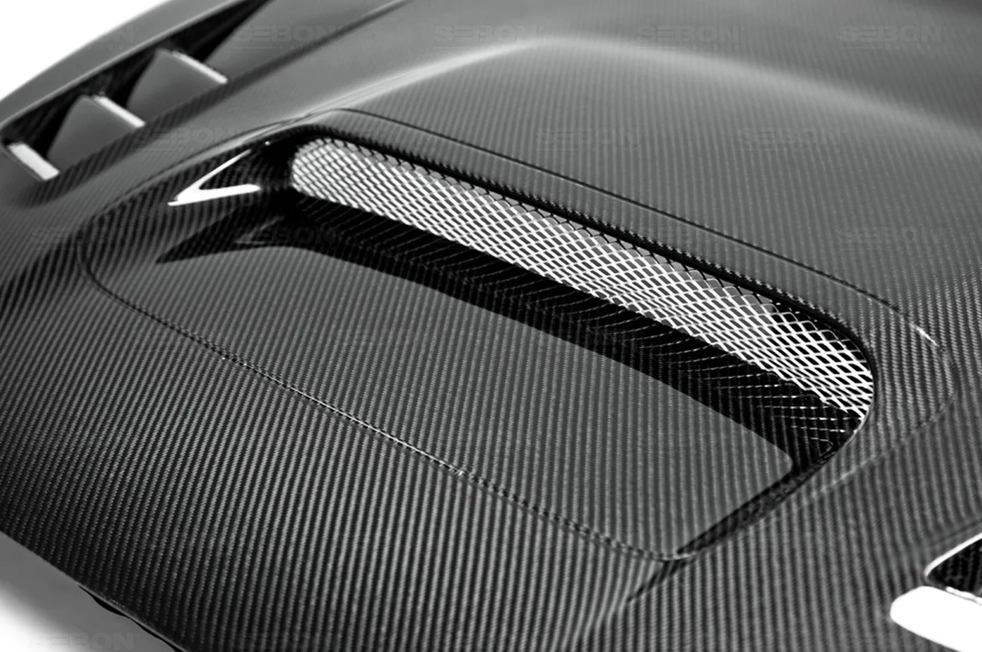 Seibon Carbon Fiber Hood CW Style Gloss for 2015-2020 WRX/STi (HD15SBIMP-CW) - Image 3