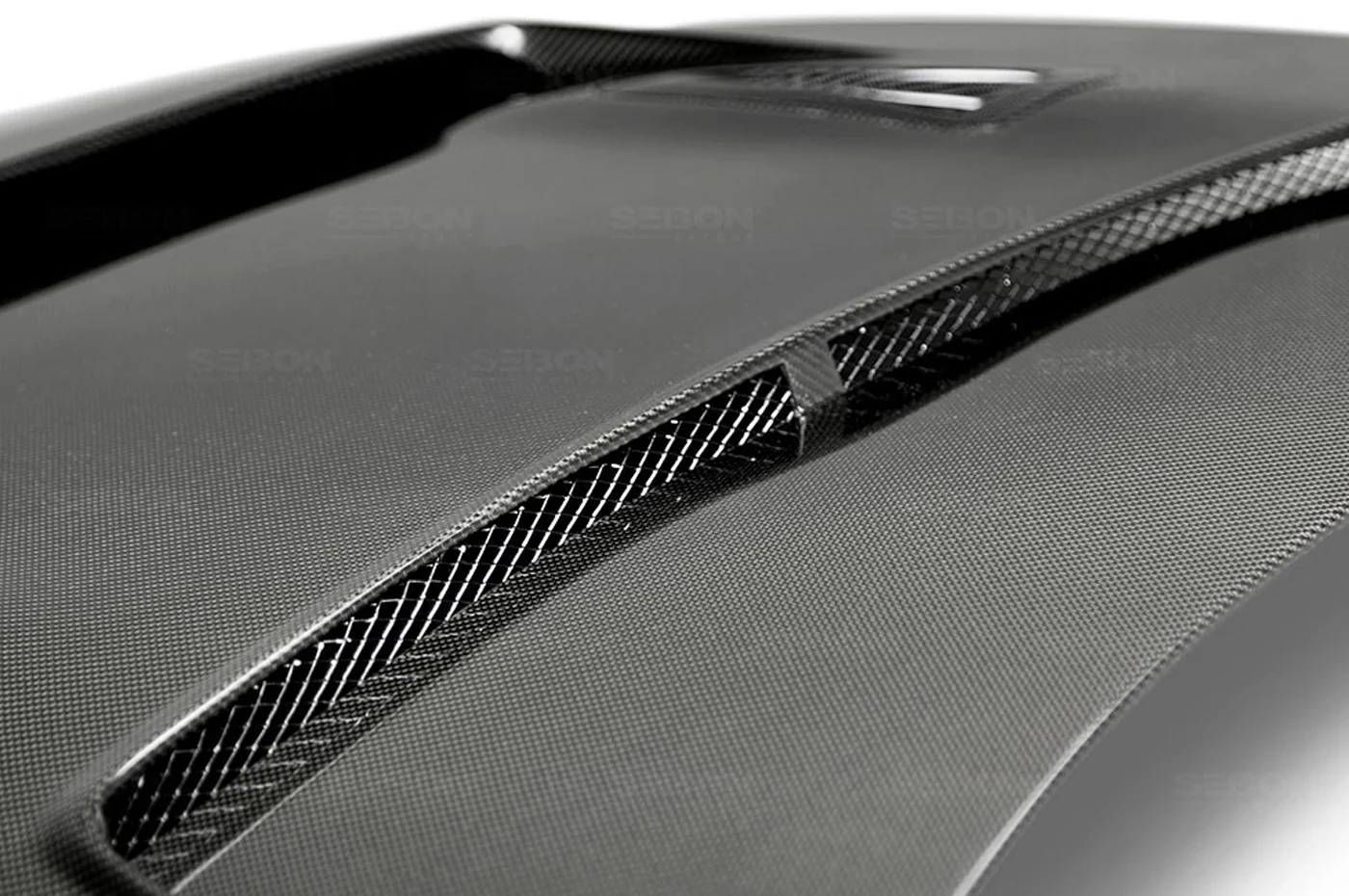 Seibon Carbon Fiber Hood DV Style Gloss for R35 GTR 2009-2016 (HD0910NSGTR-DV) - Image 6