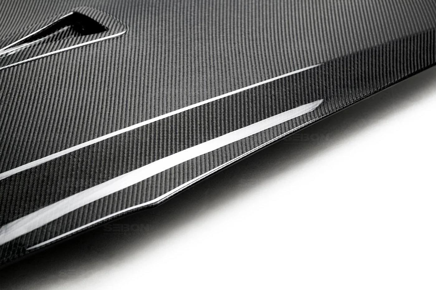 Seibon Carbon Fiber Hood OEM Style Gloss for R35 GTR 2009-2016 (HD0910NSGTR-OE) - Image 6