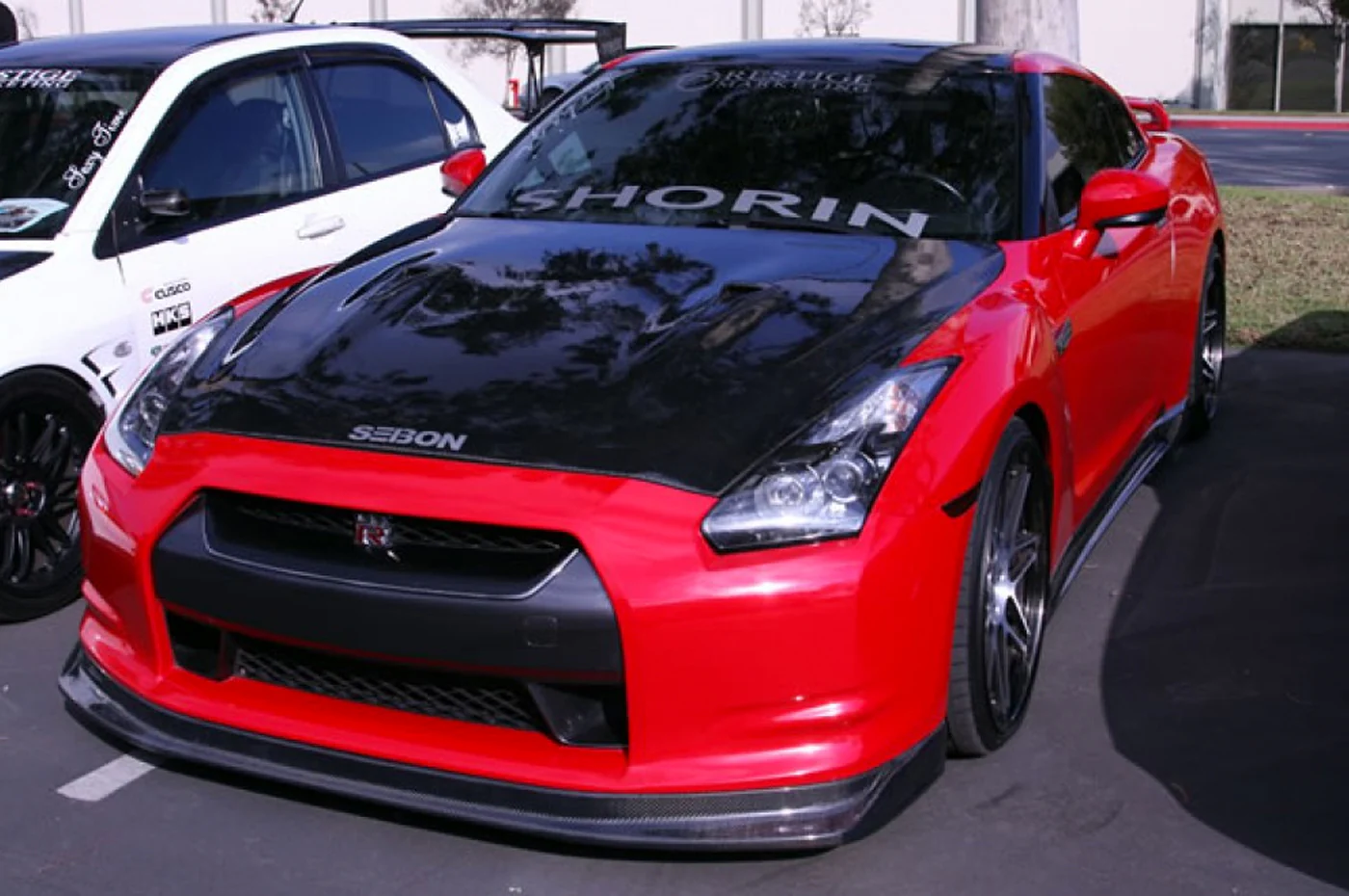 Seibon Carbon Fiber Hood OEM Style Gloss for R35 GTR 2009-2016 (HD0910NSGTR-OE) - Image 7