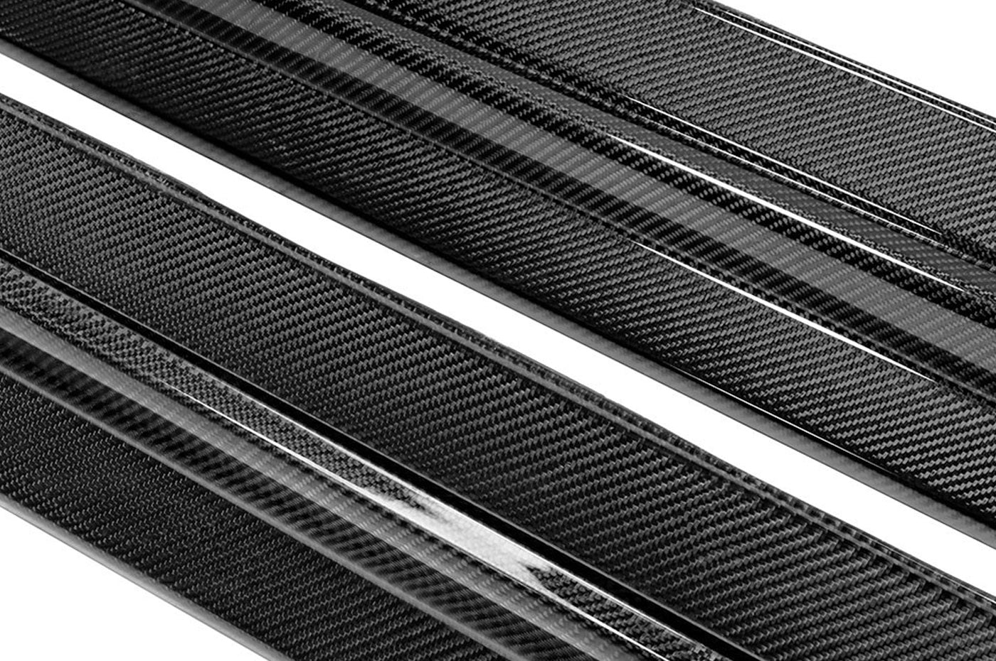 Seibon Carbon Fiber Side Skirts VS Style for R35 GTR 2009-2016 (SS1113NSGTR-VS) - Image 2