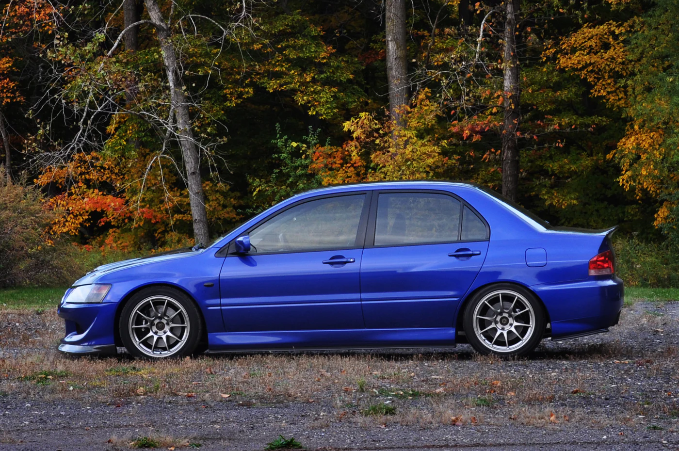 Seibon Carbon Fiber Trunk C Style for Evo 7/8/9 (TL0305MITEVO8-C) - Image 9