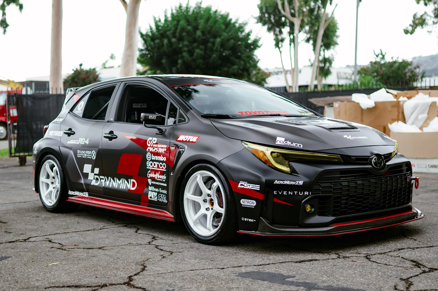 Seibon Dry Carbon Fiber Fenders for 2023+ GR Corolla (FF23TYGRCOR-OE) - Image 7