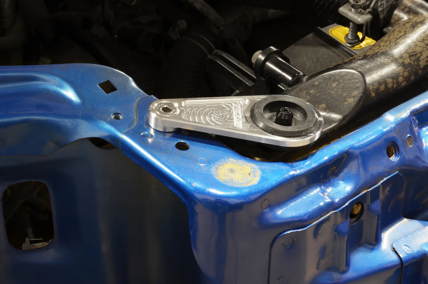 STM 1G DSM Billet Aluminum Radiator Brackets - Image 6