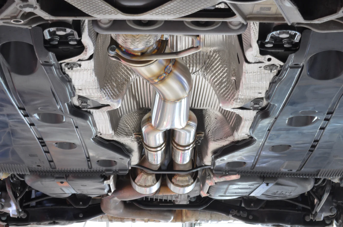 STM Audi RS3/TTRS Downpipe - Image 22