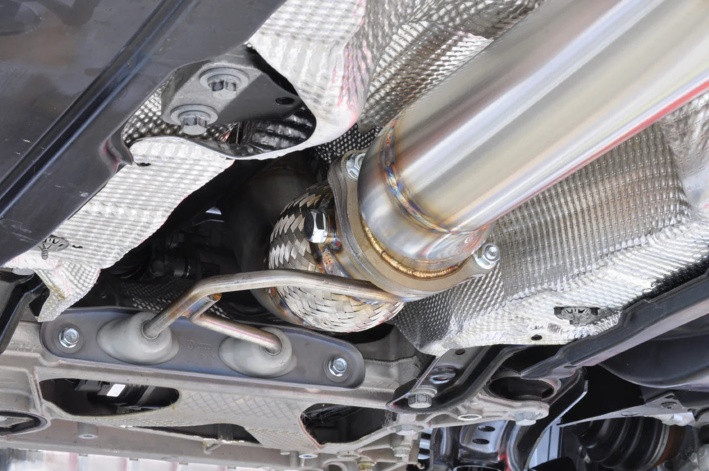 STM Audi RS3/TTRS Downpipe - Image 25