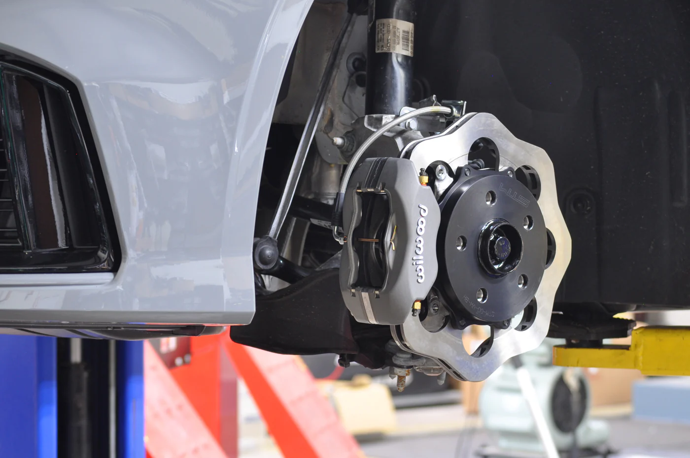 STM Audi RS3 Lightweight Front Drag Brake Kit - Image 16