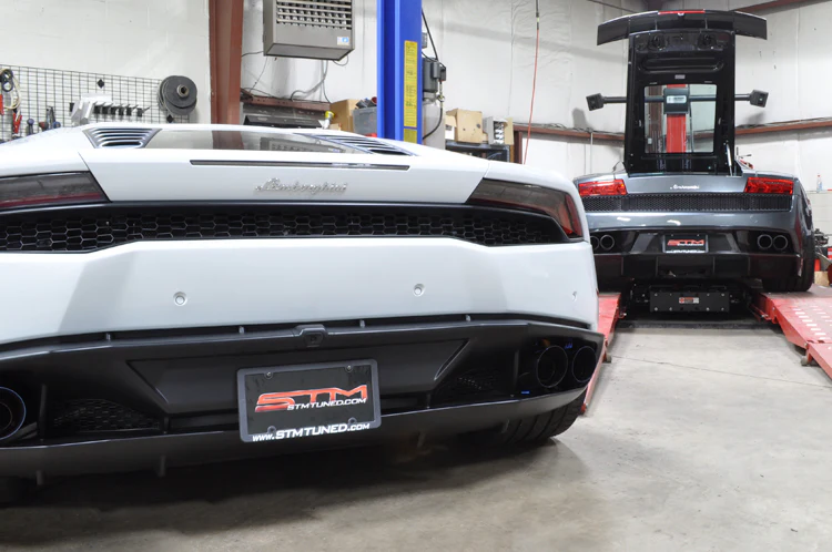 STM Lamborghini Huracán Titanium Exhaust Tips - Image 10