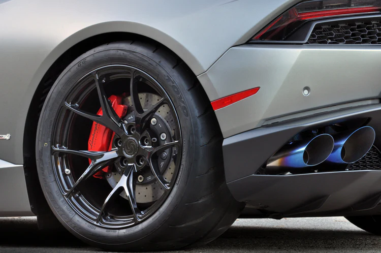 STM Lamborghini Huracán Titanium Exhaust Tips - Image 4