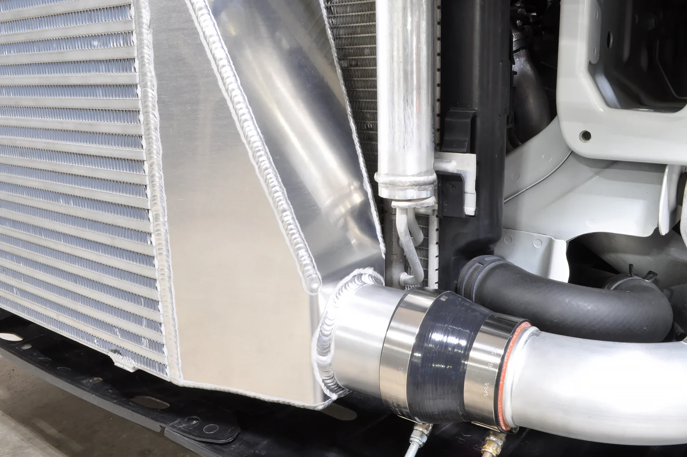 STM Evo X 1300HP Race Intercooler - Image 8