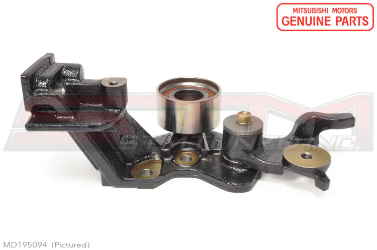 Mitsubishi Tensioner Arm/Idler Pulley Engine Bracket - Image 3