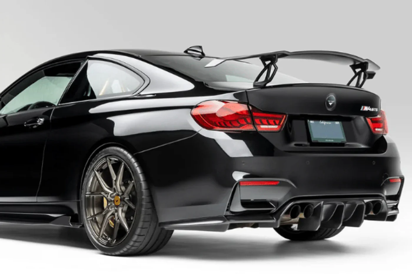 Vorsteiner BMW F8X M3/M4 GTS-V Carbon Fiber Aero Rear Diffuser (4250BMV) - Image 4