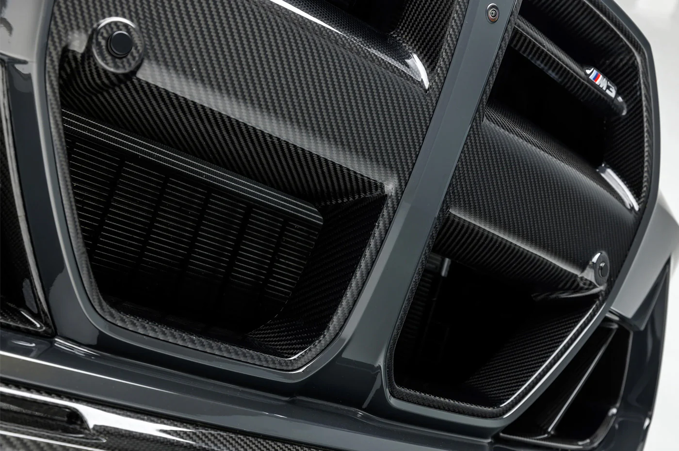 Vorsteiner BMW G8X M3/M4 Carbon Fiber VRS Front Motorsport Grille (BMV3005) - Image 12
