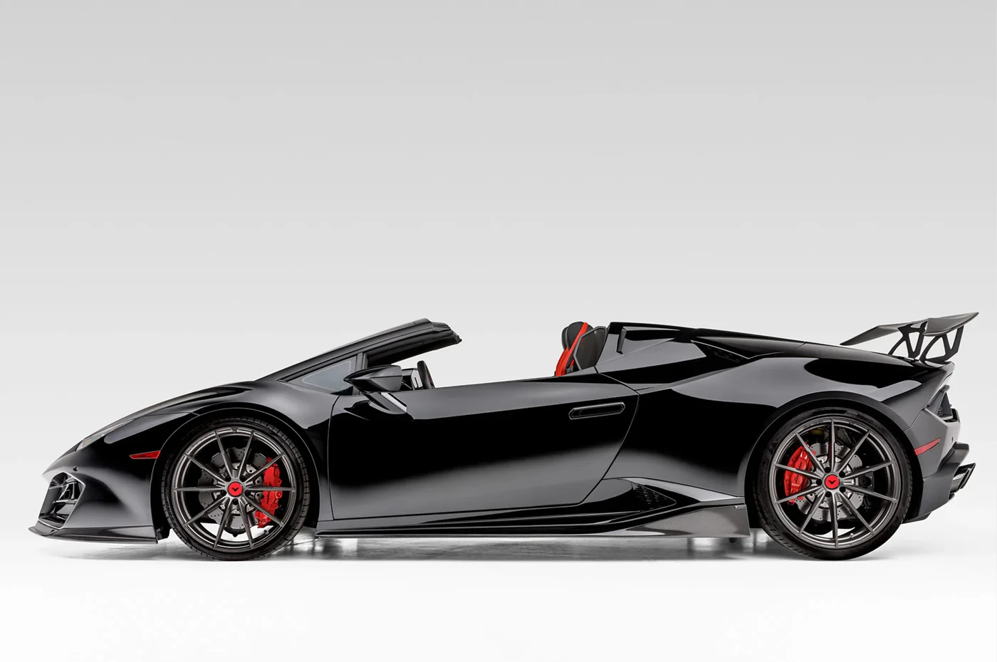 Vorsteiner Lamborghini Huracan LP580 Mondiale Edizione Carbon Aero Front Spoiler (0520LOV) - Image 8
