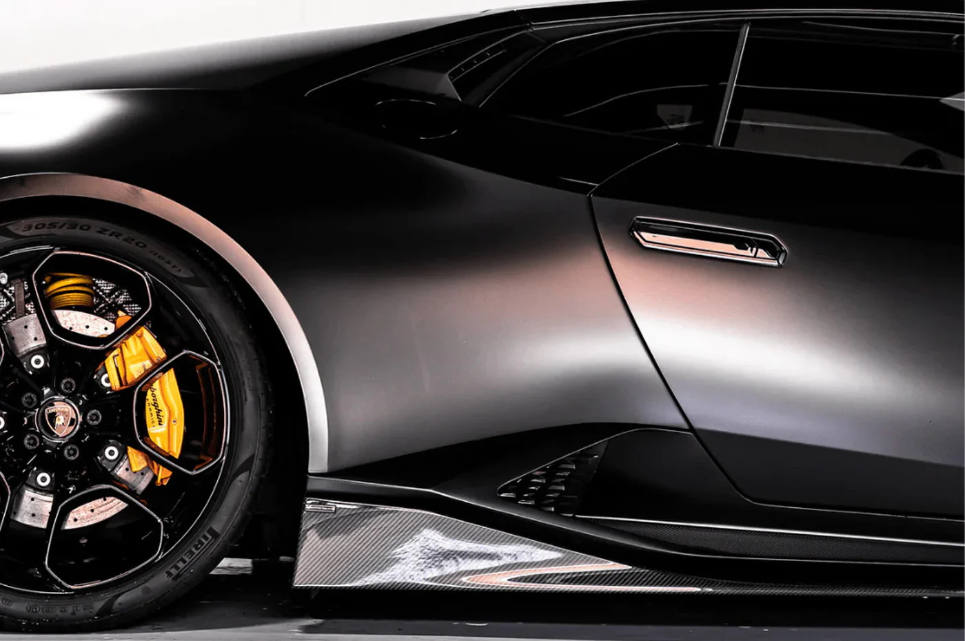 Vorsteiner Lamborghini Huracan Mondiale Edizione Carbon Aero Side Blades (0830LOV) - Image 8