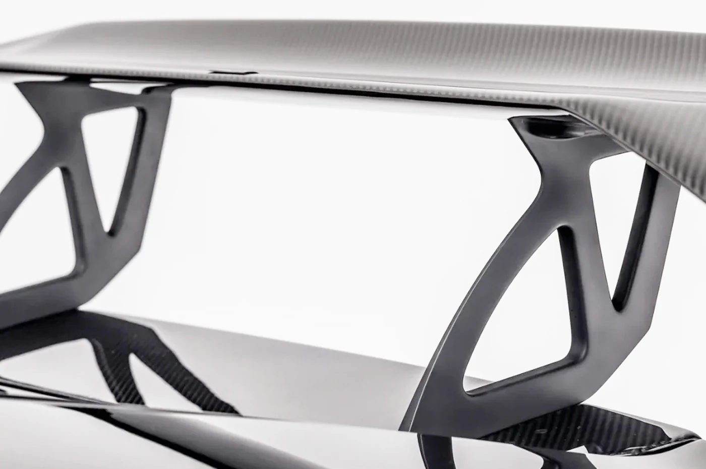Vorsteiner Lamborghini Huracan Mondiale Edizione Carbon Aero Wing (0870LOV) - Image 12
