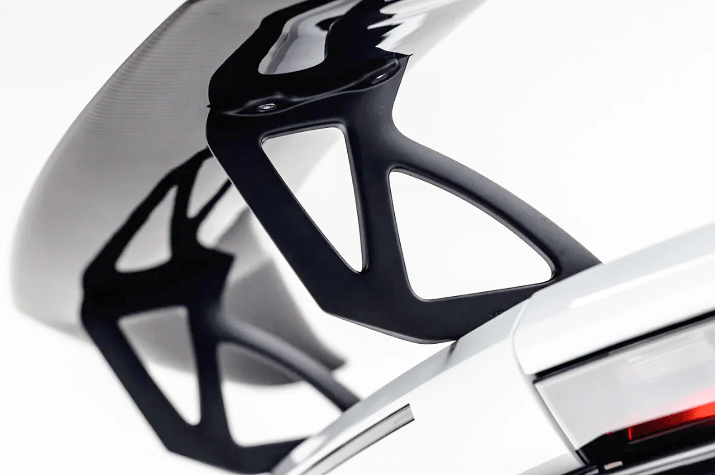 Vorsteiner Lamborghini Huracan Mondiale Edizione Carbon Aero Wing (0870LOV) - Image 8