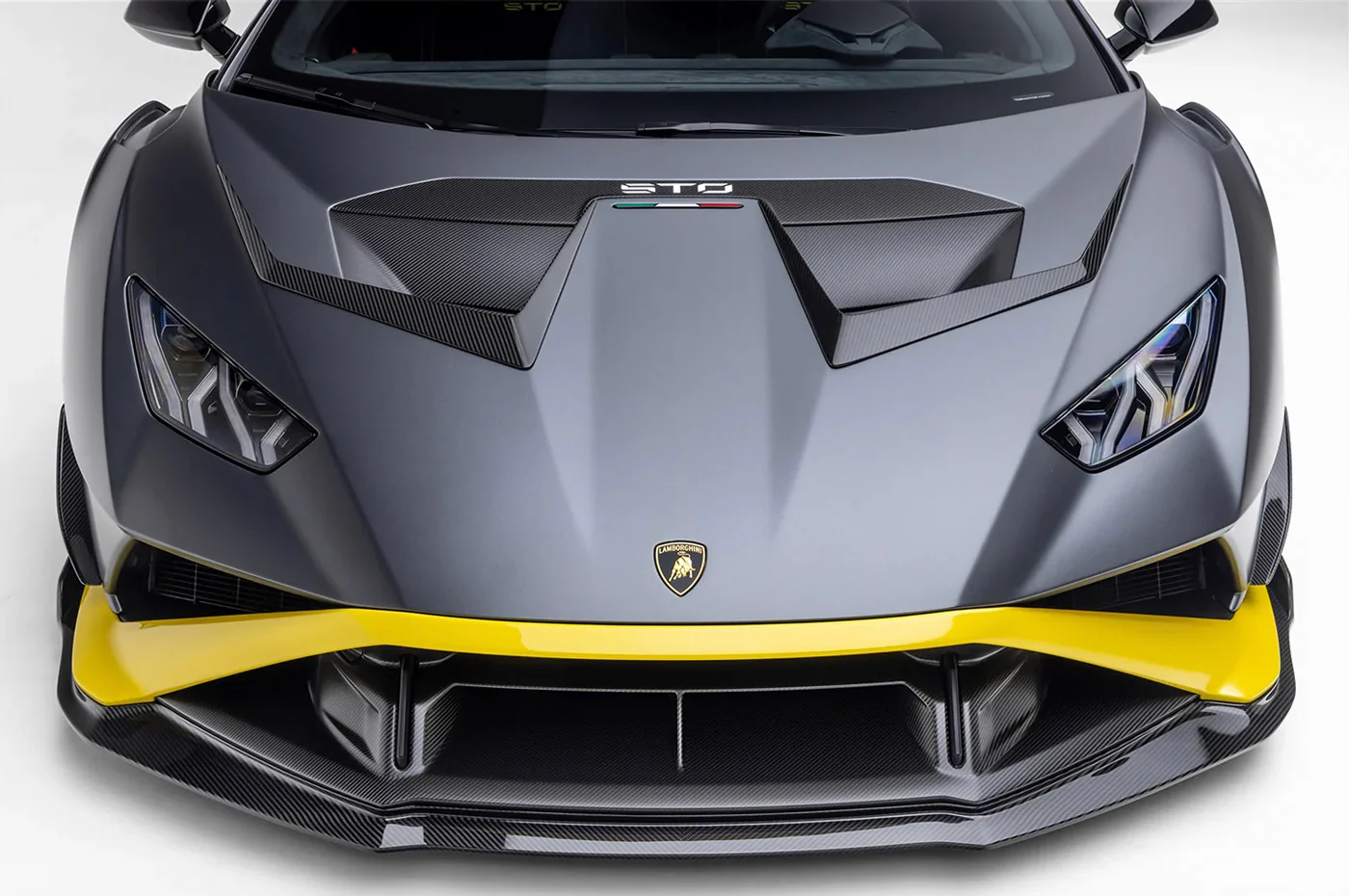 Vorsteiner Lamborghini Huracan STO Aero Carbon Fiber Front Spoiler (4020LOV) - Image 5