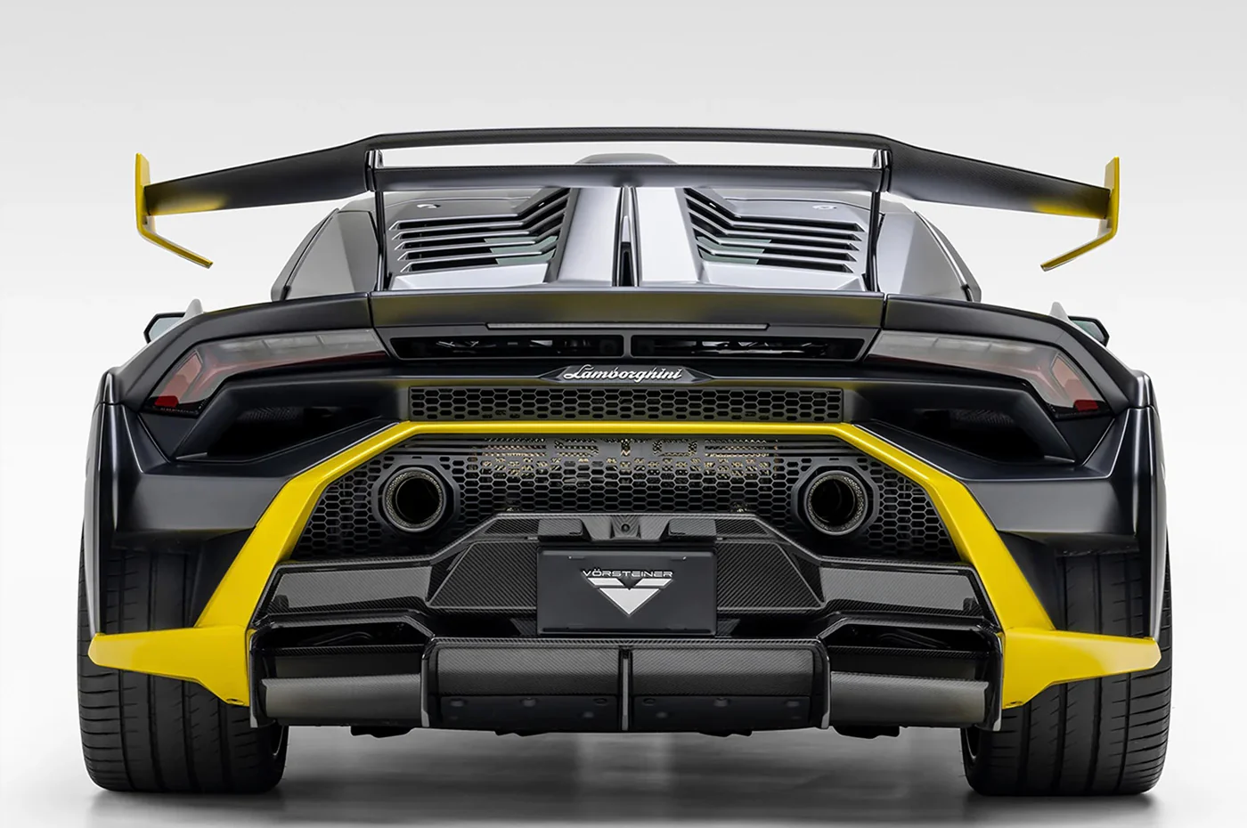 Vorsteiner Lamborghini Huracan STO Carbon Fiber Rear Diffuser (4050LOV) - Image 4